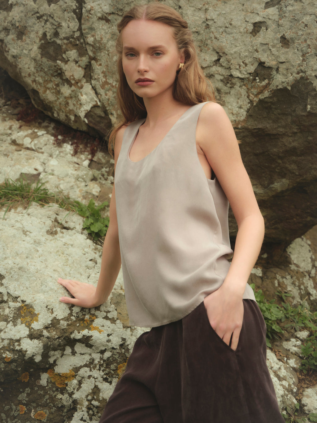 Aeris Crew Neck Tank Top