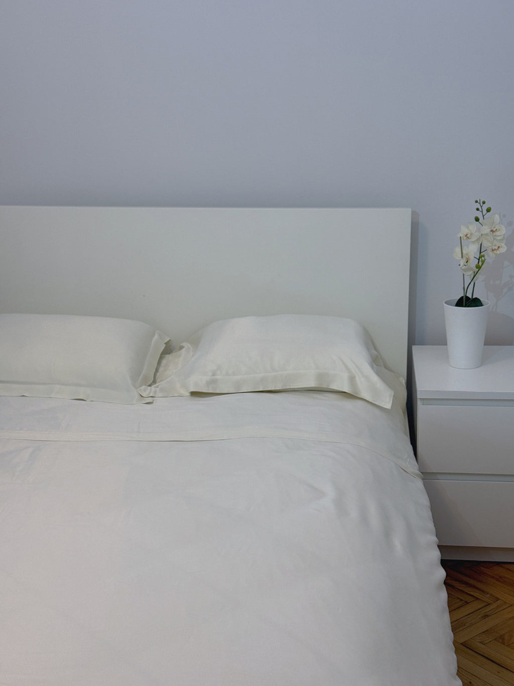 The Signature Vegan Silk® Off-White Duvet Cover Set