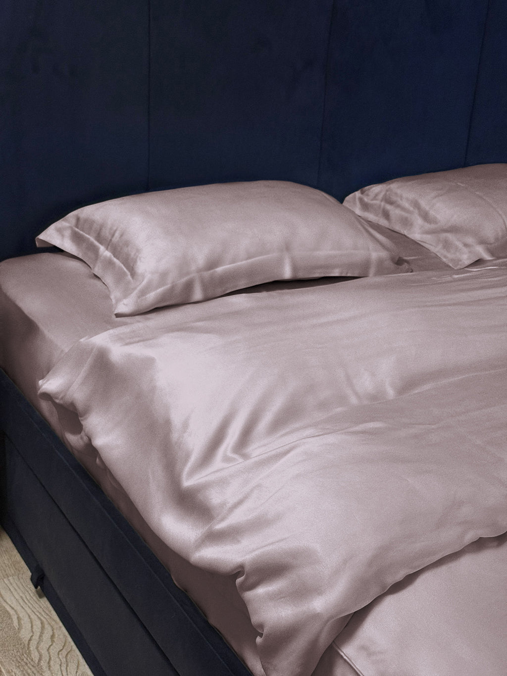 The Signature Pink Vegan Silk® Duvet Cover Set