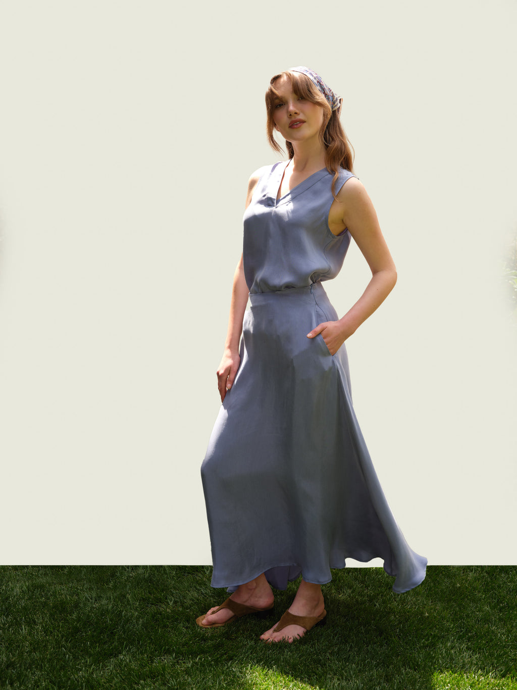 Duo V-neck Sleeveless Vegan Silk® Blouse