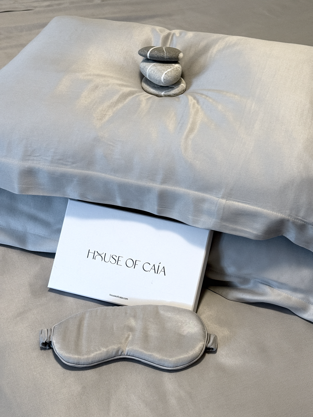 Eye Mask -Silver Grey Vegan Silk®